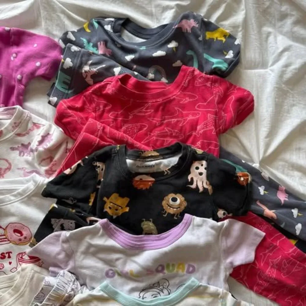 5T pajama bundle - Picture 6 of 6